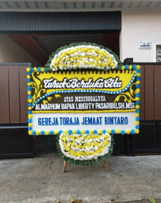 Papan Bunga Duka di Cipawitra