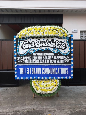 Papan Bunga Duka di Cipawitra